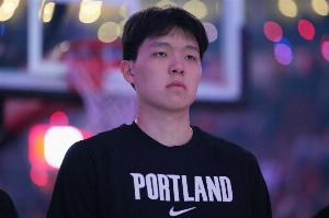 启蒙教练:小时候的杨瀚森很爱哭 比赛输了他有时就会默默流泪配图