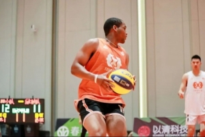 2026FIBAOpen3x3 “以清科技”杯上海市三人篮球公开赛浦东站落幕配图