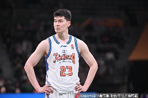 西热：朱芳雨眼光很好 新秀年就看好阿不都沙拉木 还想挖他去广东配图