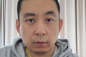 解说：尼克斯队内如果在意谁拿FMVP 那这个总冠军可能就没了配图