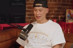 林书豪：对甜瓜唯一的遗憾是季后赛伤缺被抹黑 他没帮我说句话配图