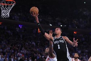 香波特：文班今夏应该与邓肯合练 制定无敌计划 了解如何达成目标配图