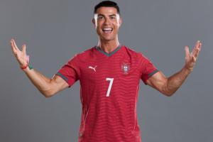 世界杯最后一舞？C罗拍摄美加墨世界杯定妆照，葡萄牙18日迎首战配图