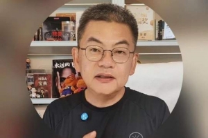 苏群：雄鹿在字母交易中一定想得到4个以上选秀权 绿军或是烟雾弹配图