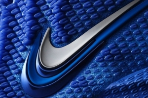 终于来了！凯特琳·克拉克上脚个人首款签名鞋Nike Caitlin 1配图