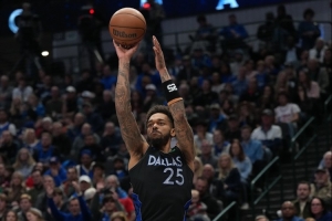 NBA首发大前锋这投篮？P.J·华盛顿在中国行活动期间三分5投全失配图