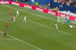 个人世界杯首球！18岁亚马尔破门，奥亚萨瓦尔助攻 西班牙1-0领先配图