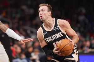 薪资专家：老鹰交易维金斯&吃下其合同的次轮&特例来自肯纳德交易配图