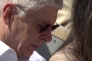 温格亮相法网决赛，解说：他其实能做个出色的网球教练